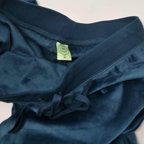 Honeydew Dream Queen Fleece Loungewear Set - Picture 4 of 7